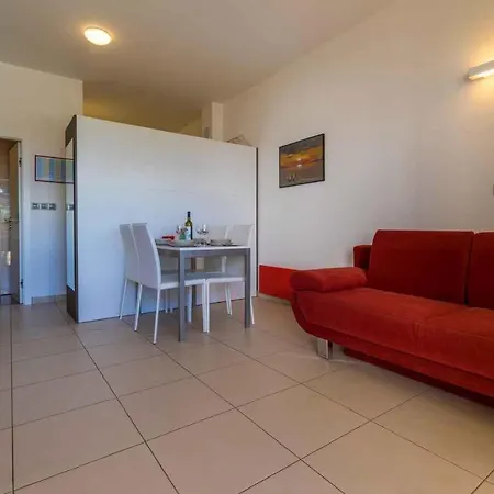 Apartamento In 39932 Dramalj
