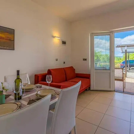 In 39932 Apartamento *