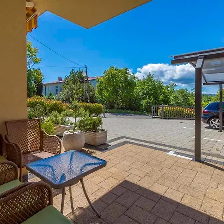 In 39932 Apartamento *